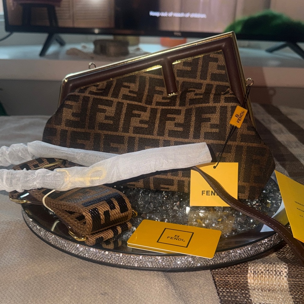 Fashion Brown and Black Monogram Handbag and dust bag ❤️